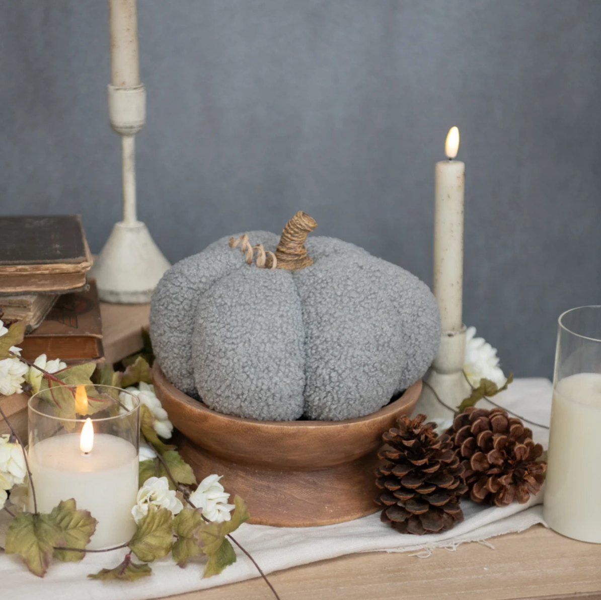 5.5" GREY BOUCLE PUMPKIN