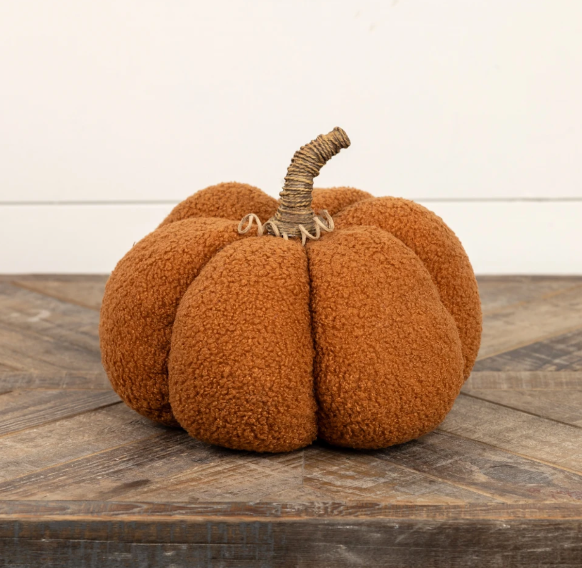 8" ORANGE BOUCLE PUMPKIN