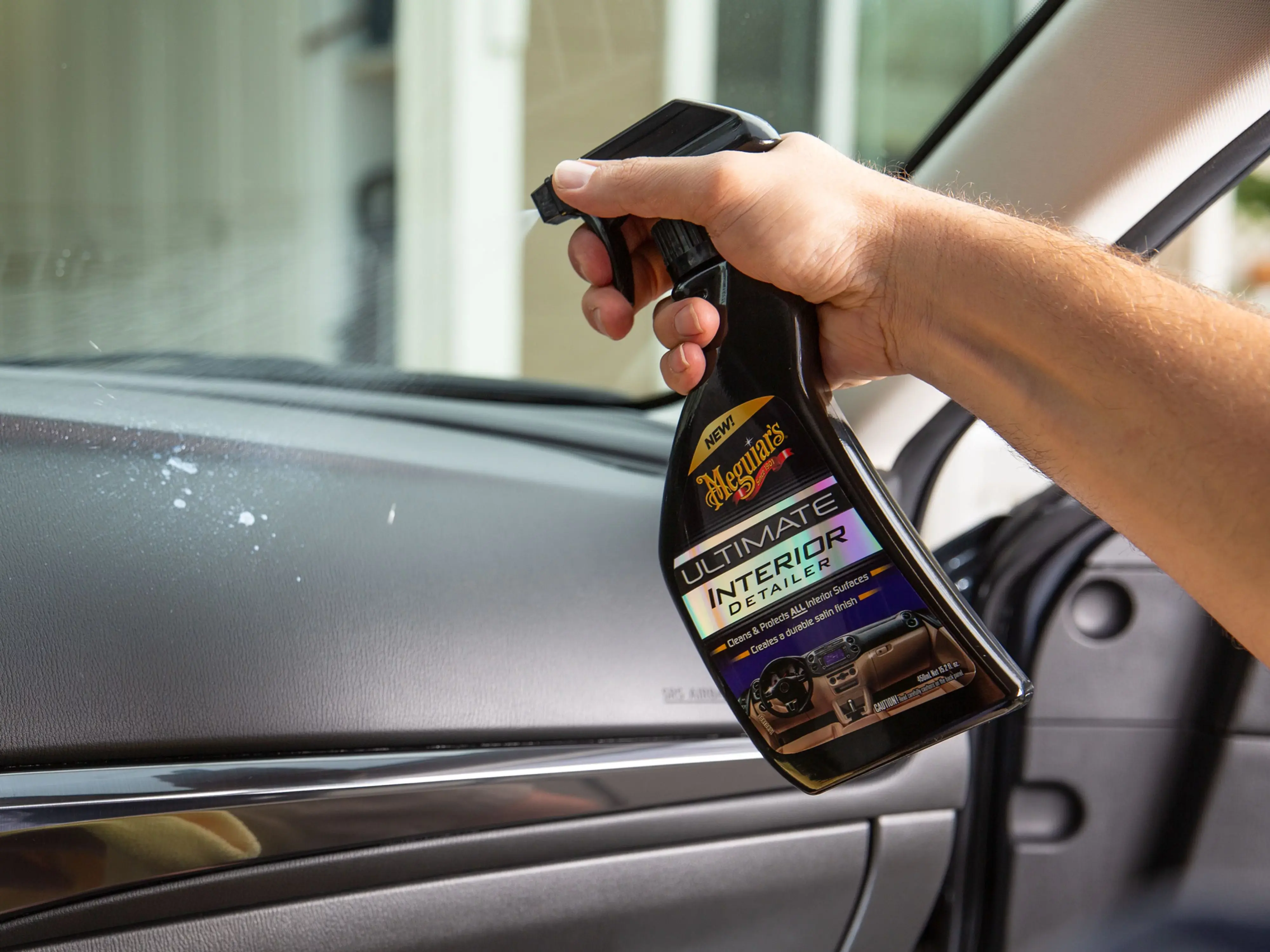 Meguiar's® Ultimate Interior Detailer™