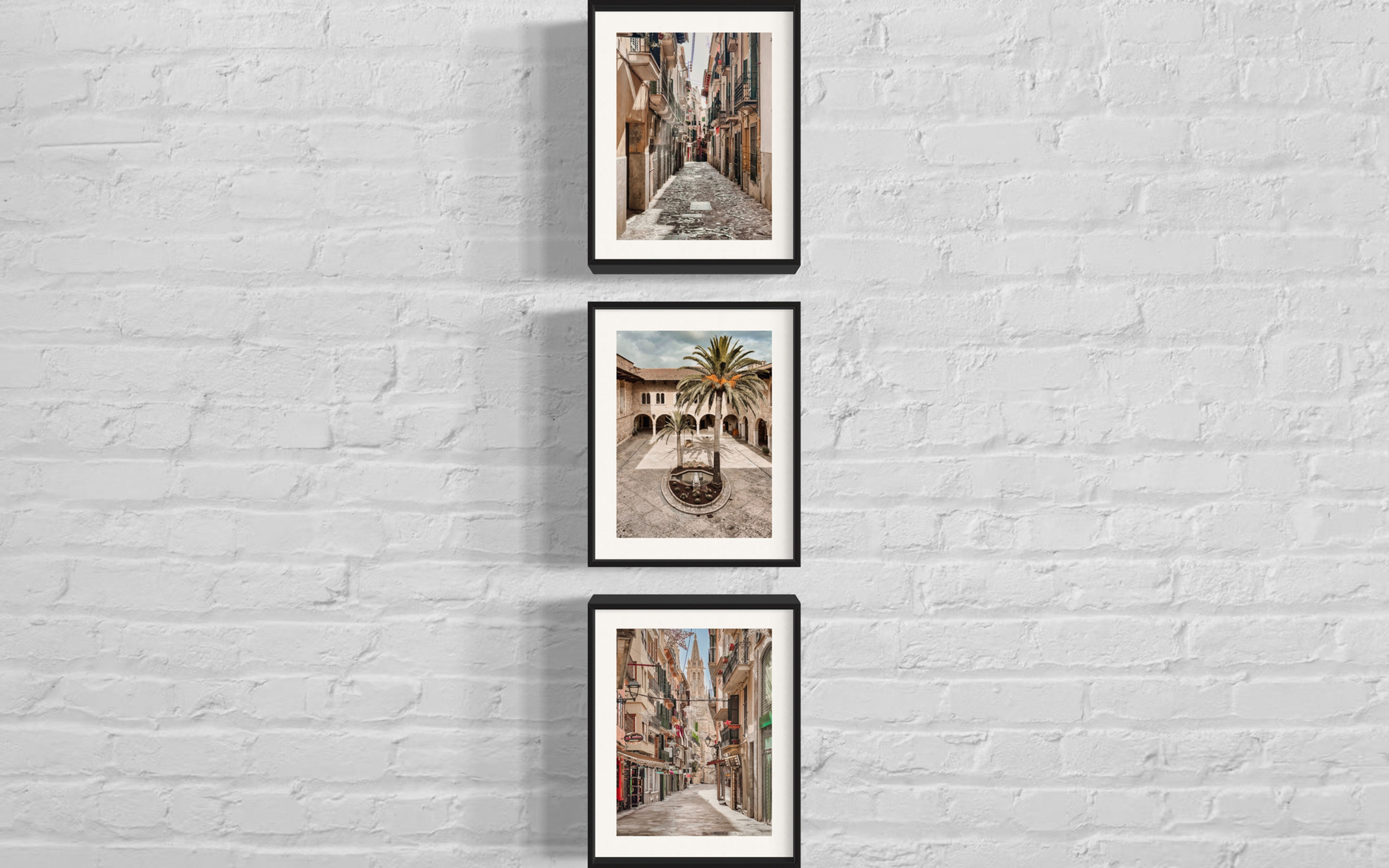 Drei gerahmte Fotos: Altstadtansichten