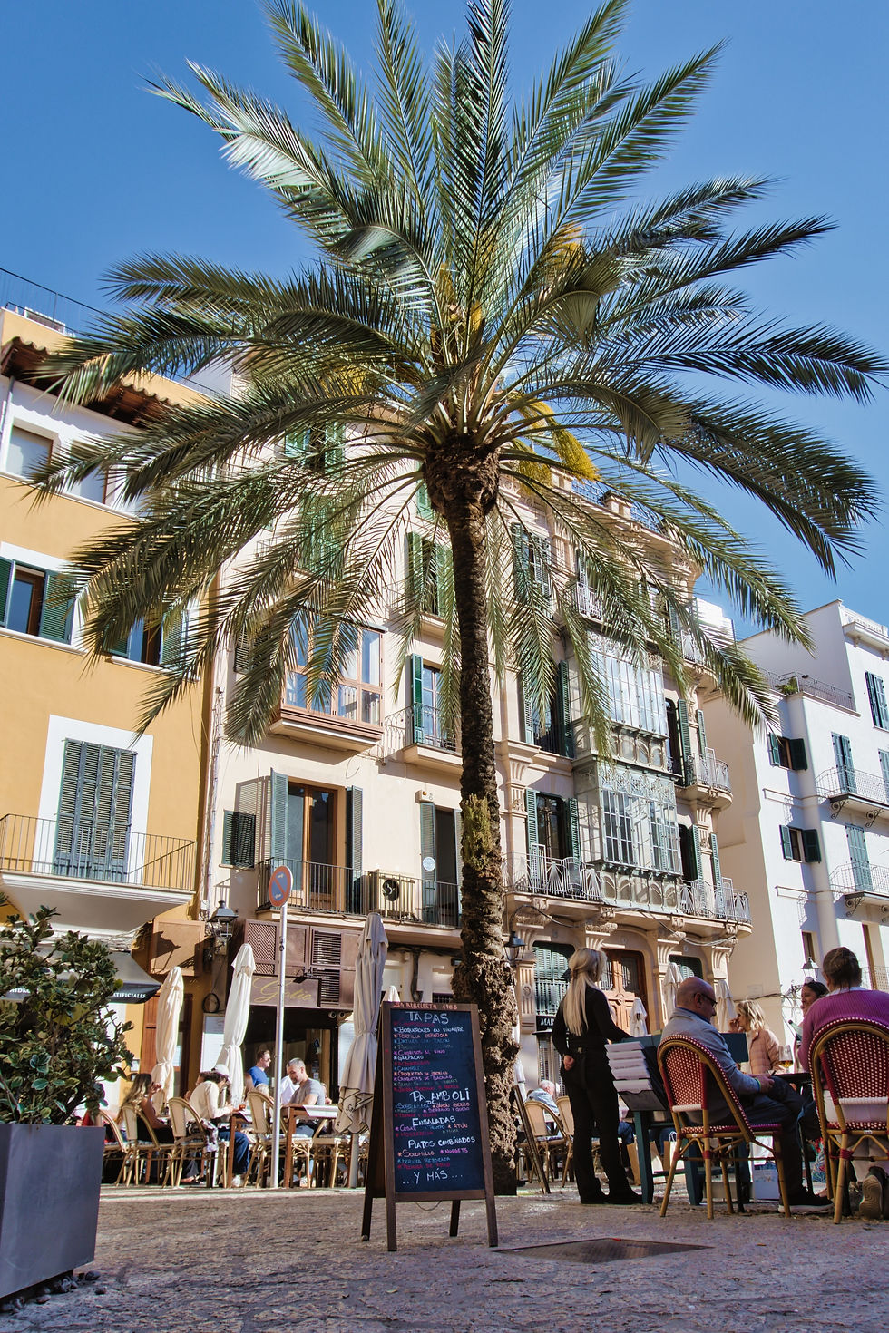 Miniaturbild: Afternoon Gathering - Balearen - Palma