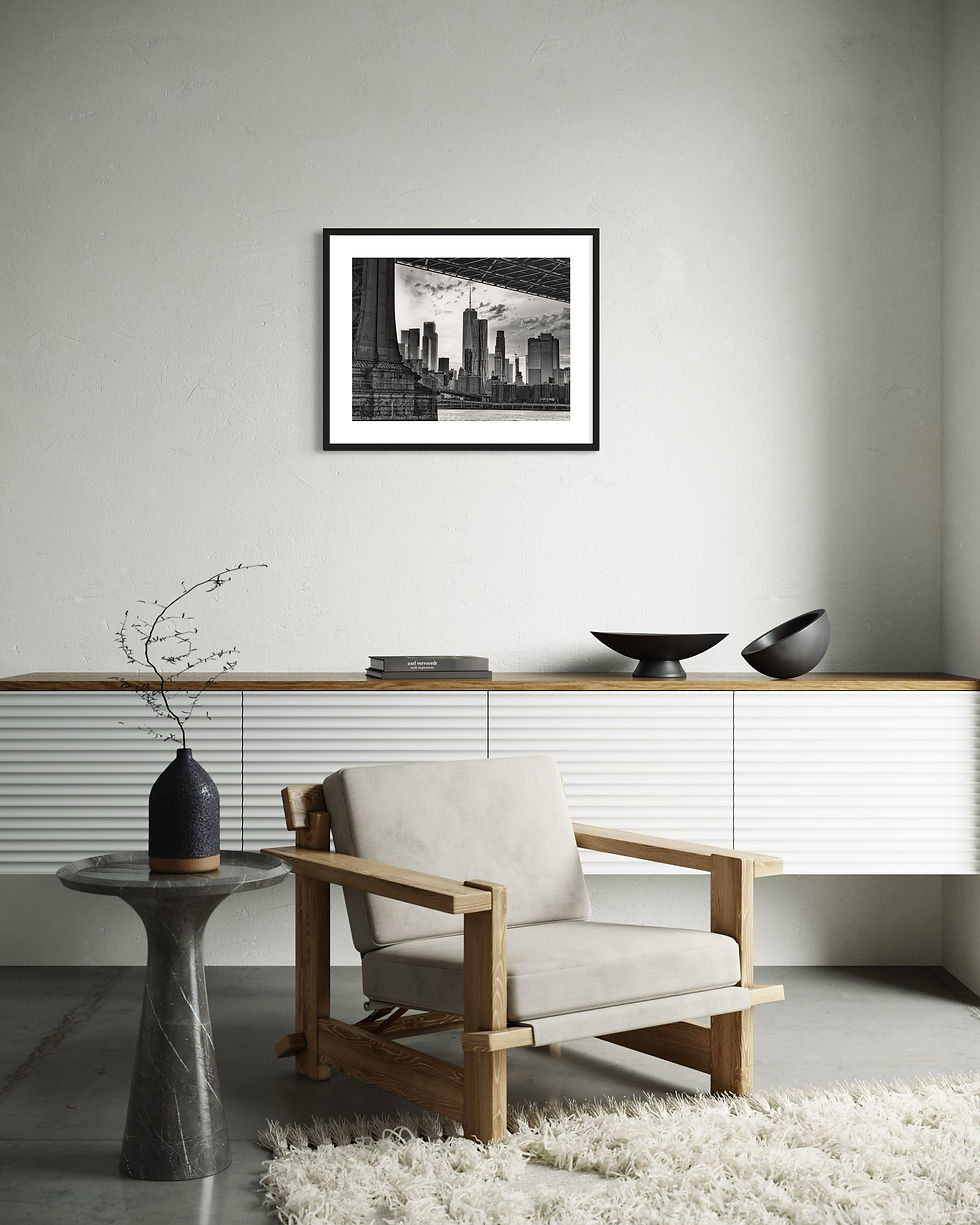 Miniaturbild: Schwarz‑Weiß‑Ansicht der Brooklyn Bridge vor der Manhattan‑Skyline mit feinen Graustufen und ausgewogener Komposition