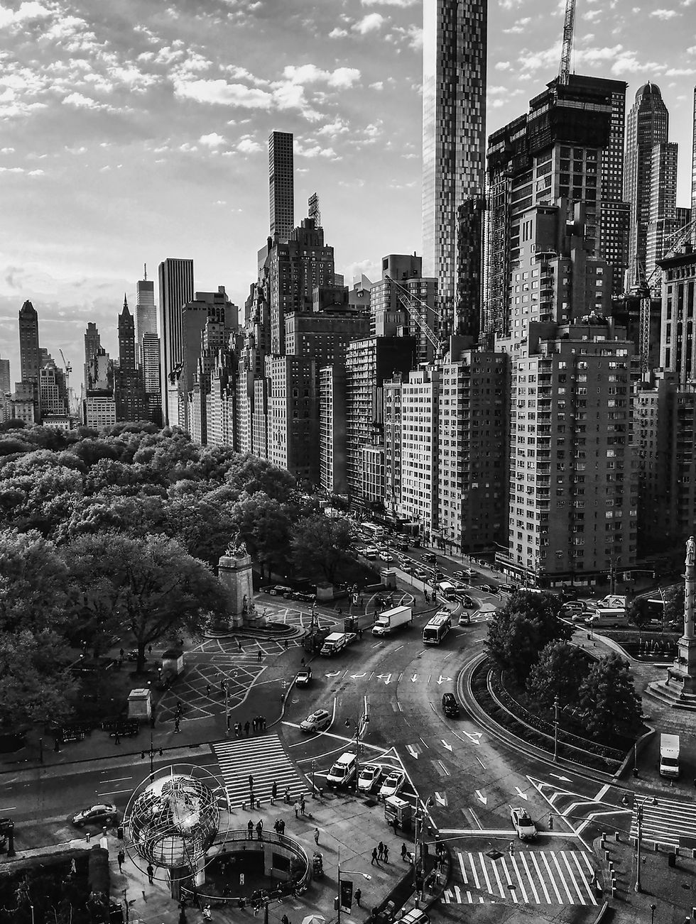 Schwarzweißfoto: Skyline von New York City mit Central Park