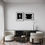 Miniaturbild: Schwarz-weiß Fotos an der Wand in modernem Wohnzimmer