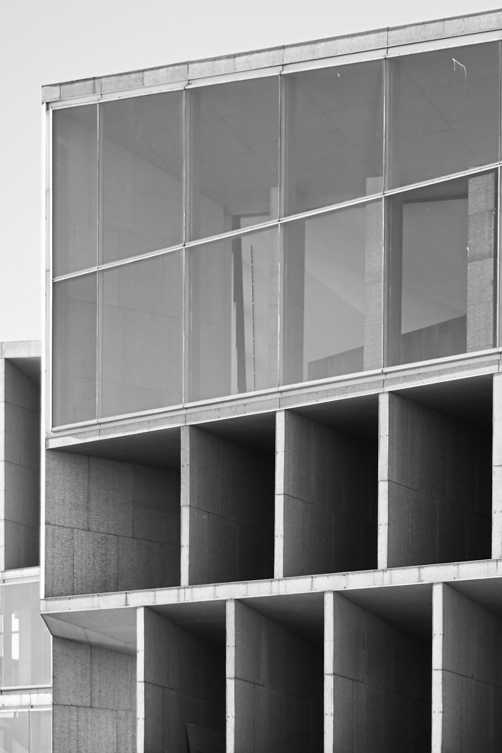 Thumbnail: Layared Facade - Bauhaus - Palma