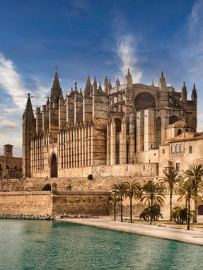 Kathedrale von Palma, beeindruckende Architektur am Meer