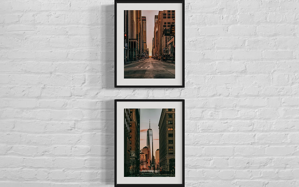 Zwei gerahmte Fotos: New Yorker Straßenansichten