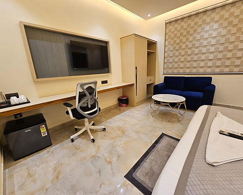 WhatsApp Image 2025-12-26 at 16.01.25 (1).jpeg