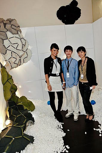 Team-representing-Forthcoming-is-Nadya-Natasha,-Wendy-Kokasih,-&-Haruka-Hikita