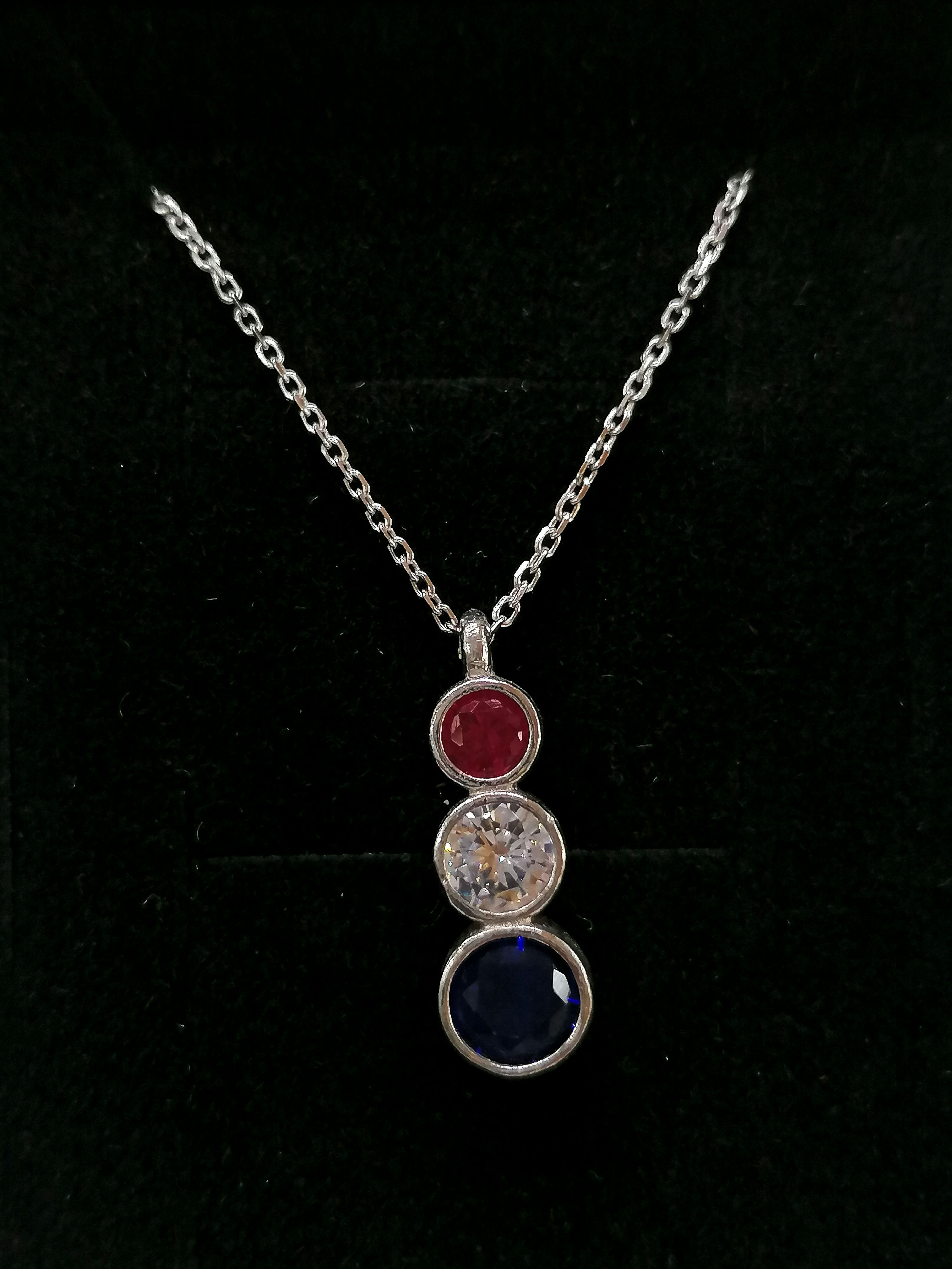 Kırmızı Beyaz Mavi Zirkon Taşlı Gümüş Bayan Kolye 