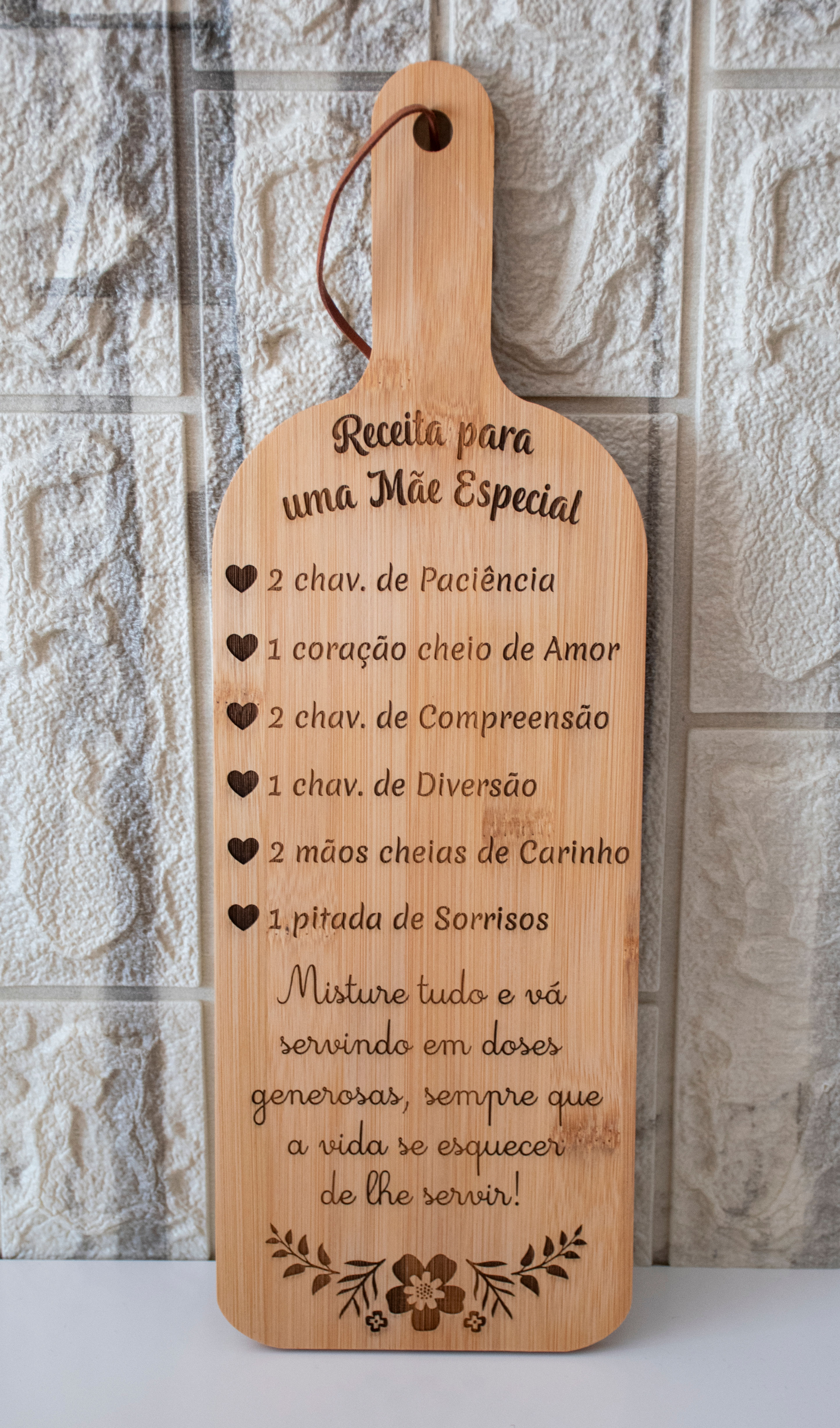 💕 Tábua Decorativa em Bambu “Receita para uma Mãe Especial” 💞