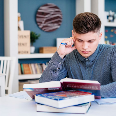 Master Reading in English: 7 Top Techniques for Better Comprehension