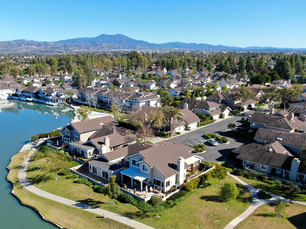Discover the Perfect Fit: Top Neighborhoods for First-Time Home Buyers in Orange County