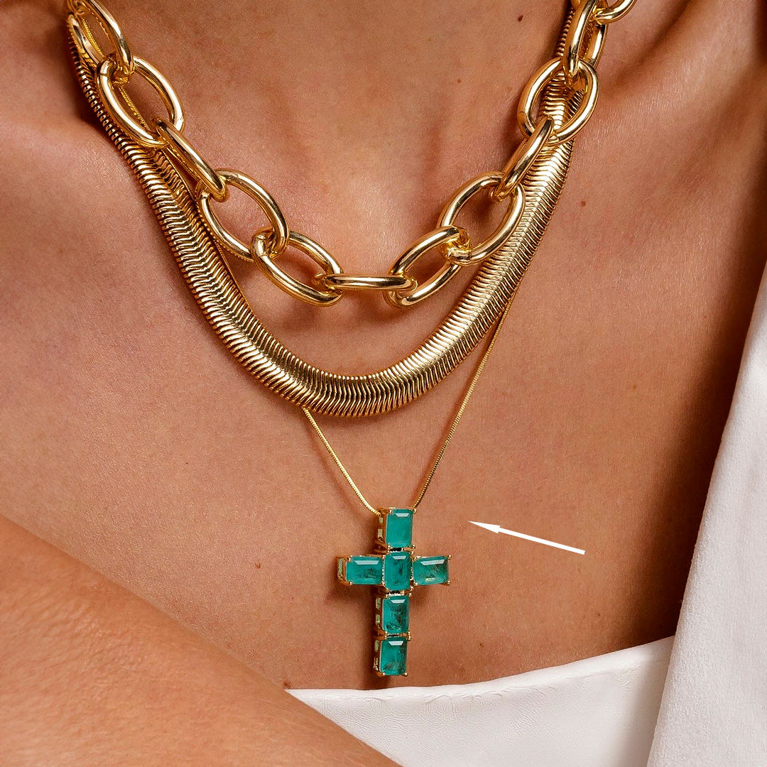 Colar Crucifixo Fusion