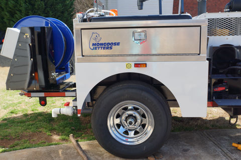 Hydrojetting service