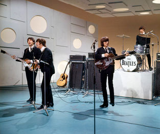 Beatles on Set Live by Howard Grafton JM Art Management