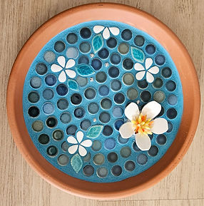 Bee bath 1.jfif