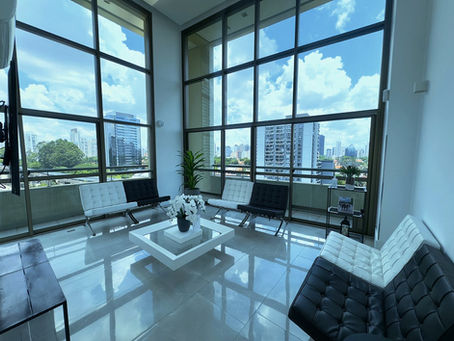 Cozy waiting room at BCX Dentistry in Brooklin, SP