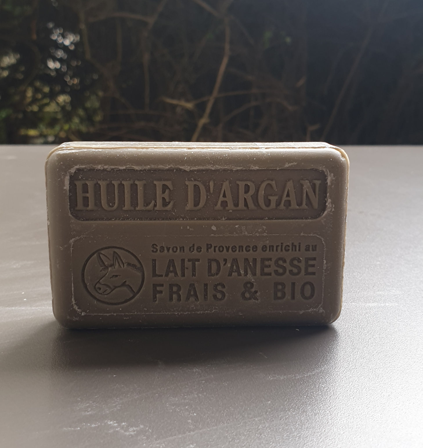 Savon au lait d'ânesse frais et bio huile d'argan 100gr