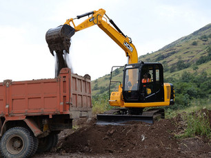 JS81 EXCAVATOR