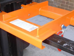TELEHANDLER CRANE HOOK FORK MOUNTED