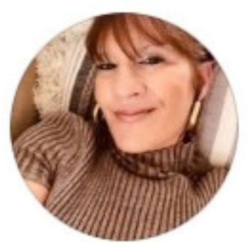 Tina profile pic.png