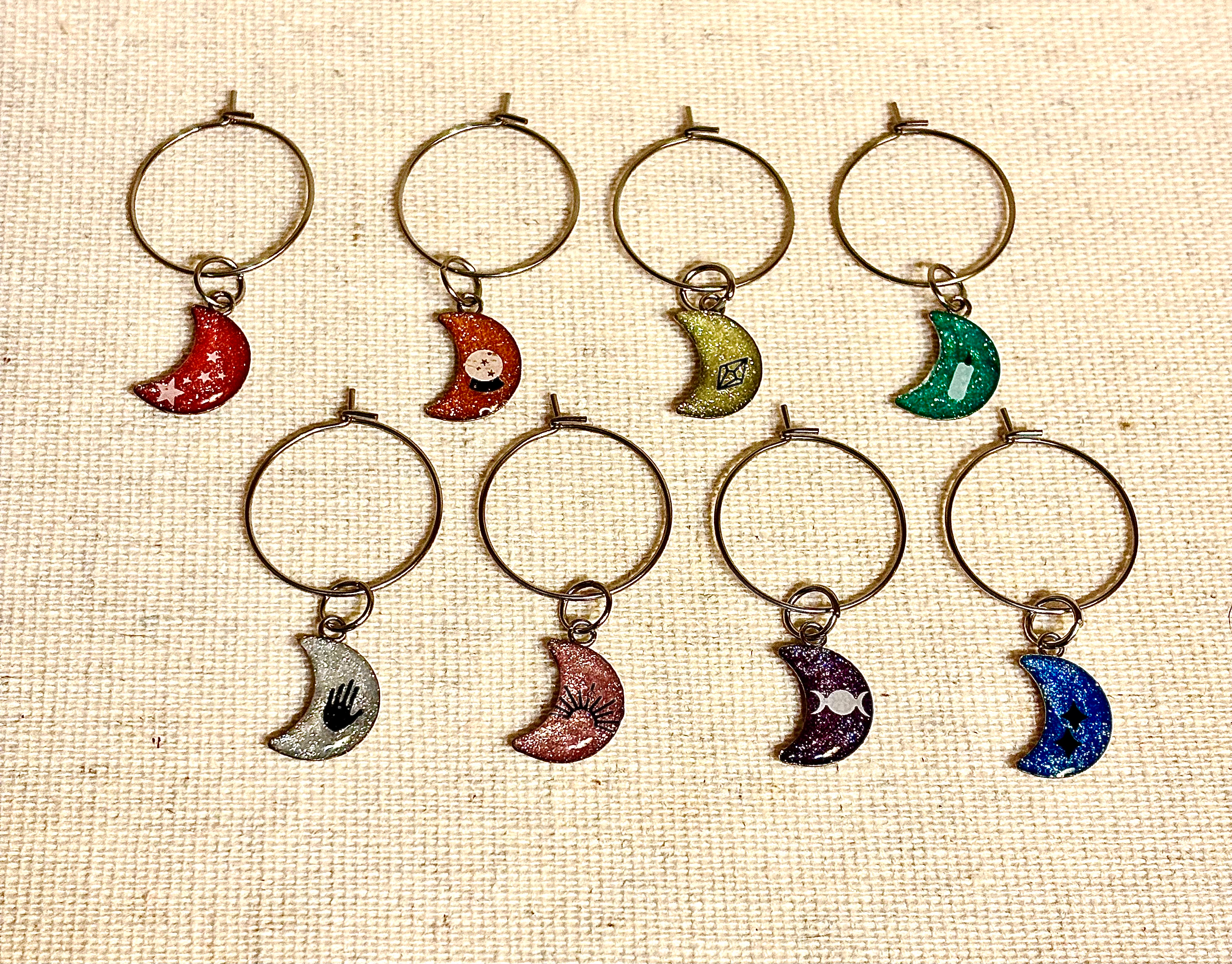 Magic Rainbow Wine Glass Charm Set (8)