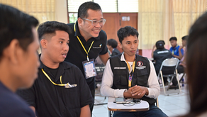Hadir dan Menyalakan Harapan