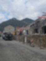 Démolition avant réhabilitation à Saint Sauveur de Montagut