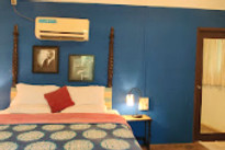 aranya-phansad-resort-bed-room_edited.jpg