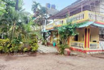 nisarg-farm-house-entrance_edited.jpg