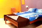 kaka-home-stay-bed-room_edited.jpg