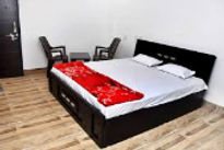 dream-beach-family-resort-bed-room_edited.jpg