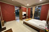 oasis-resort-bed-room_edited.jpg