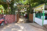 bagade-farm-house-entrance_edited.jpg