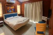 avs-cottage-bed-room_edited.jpg