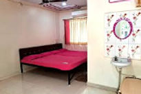 lush-green-home-stay-bed-room_edited.jpg