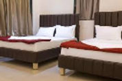 aryan-farms-kelwa-bed-room_edited.jpg