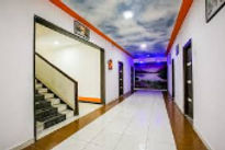 hotel-sea-side-lobby_edited.jpg