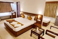 sun-n-sea-resort-bed-room_edited.jpg