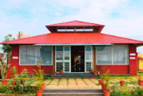 swapnnagari-kas-hill-resort-front-view_edited.jpg