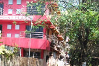 stci-holiday-home-side-view_edited.jpg
