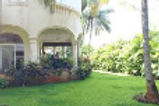 kashid-beach-villa-green-lawn_edited.jpg