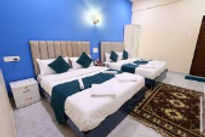ocean-breeze-beach-resort-bed-room_edited.jpg