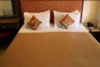 milan-residency-kelwa-bed_edited.jpg