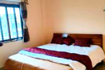 hotel-jay-malhar-and-lodging-near-kille-machindragad-bed-room_edited.jpg