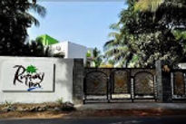 rutuja-inn-entry-gate_edited.jpg