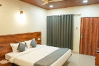 novobliss-resort-bed-room_edited.jpg