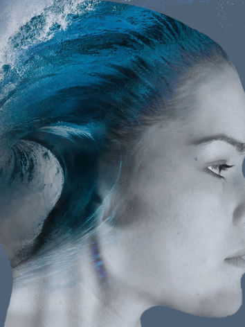 model and wave