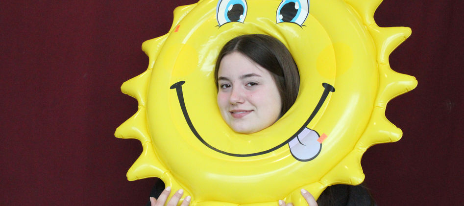 Flirty Sunshine Cailey